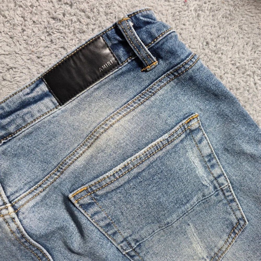Amiri Mens 38x30 MX1 Jeans Blue Distressed Black Sequin Paint Splatter Slim Tapr